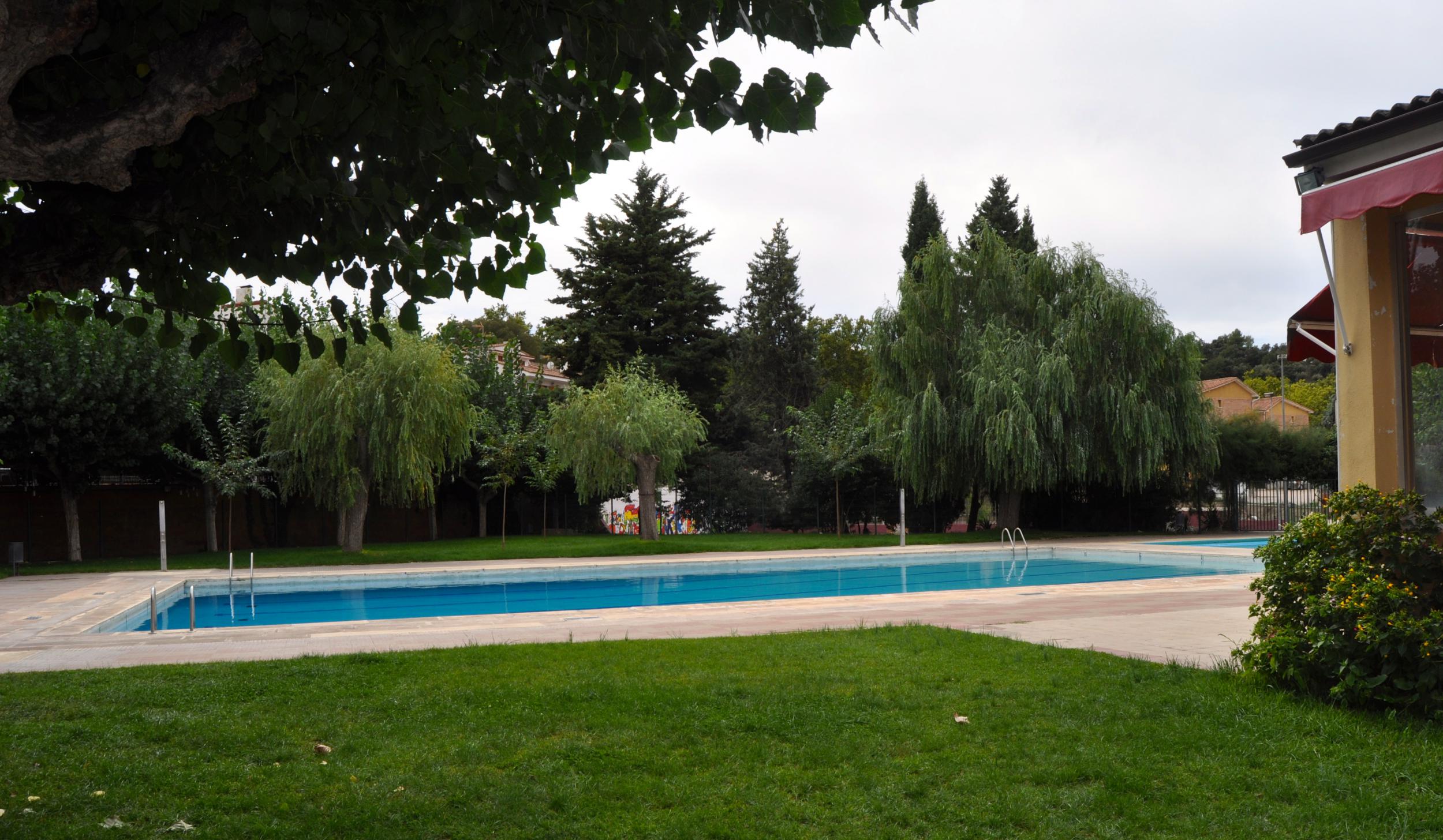 piscinafalset